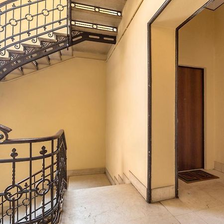 A Due Passi Da Piazza Firenze Apartment 밀라노 외부 사진