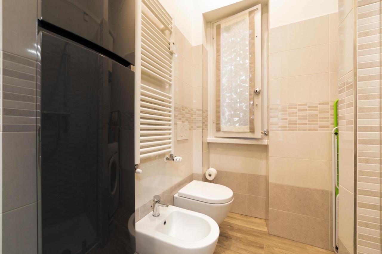 A Due Passi Da Piazza Firenze Apartment 밀라노 외부 사진